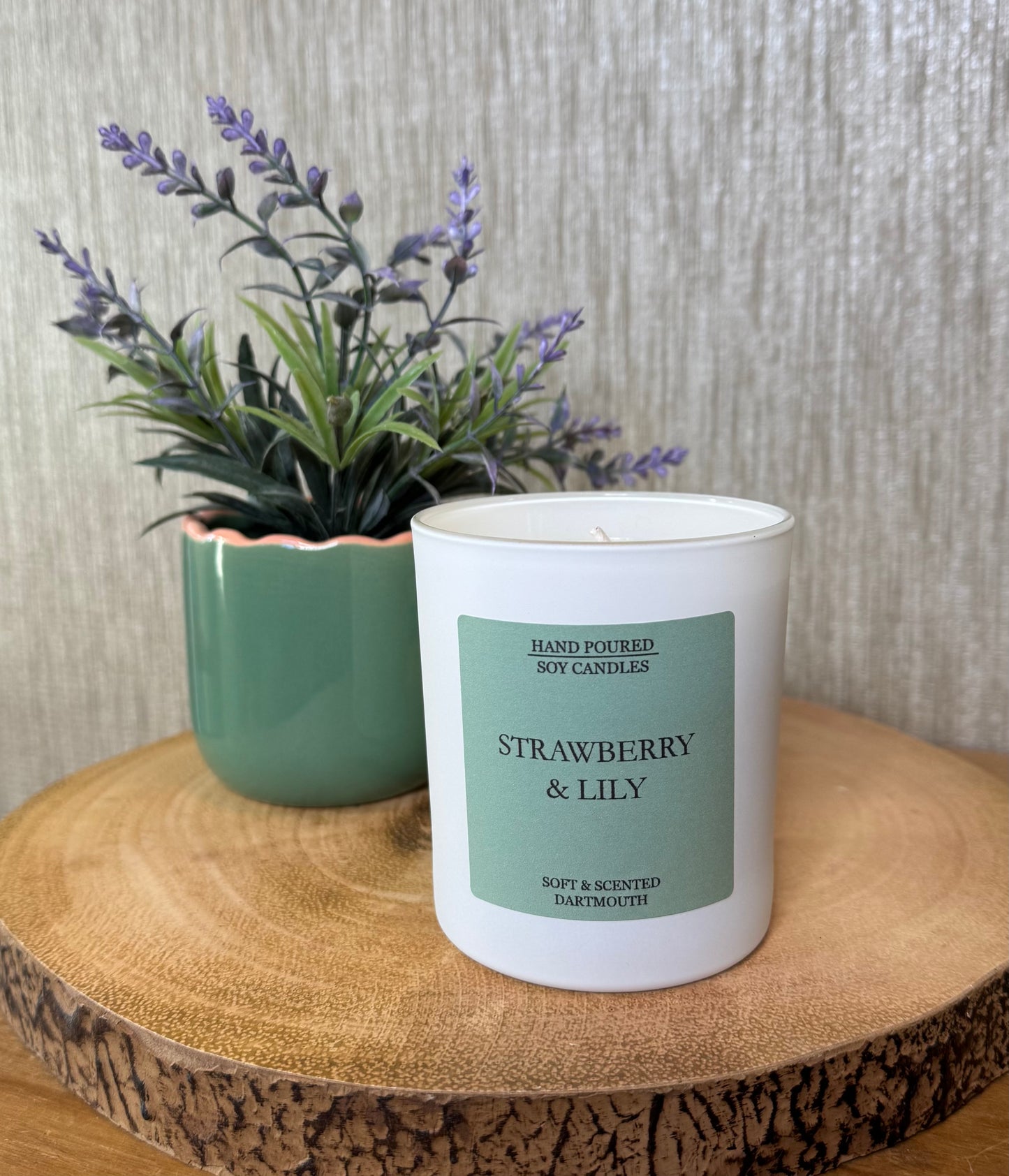 30cl Strawberry & Lily Candle