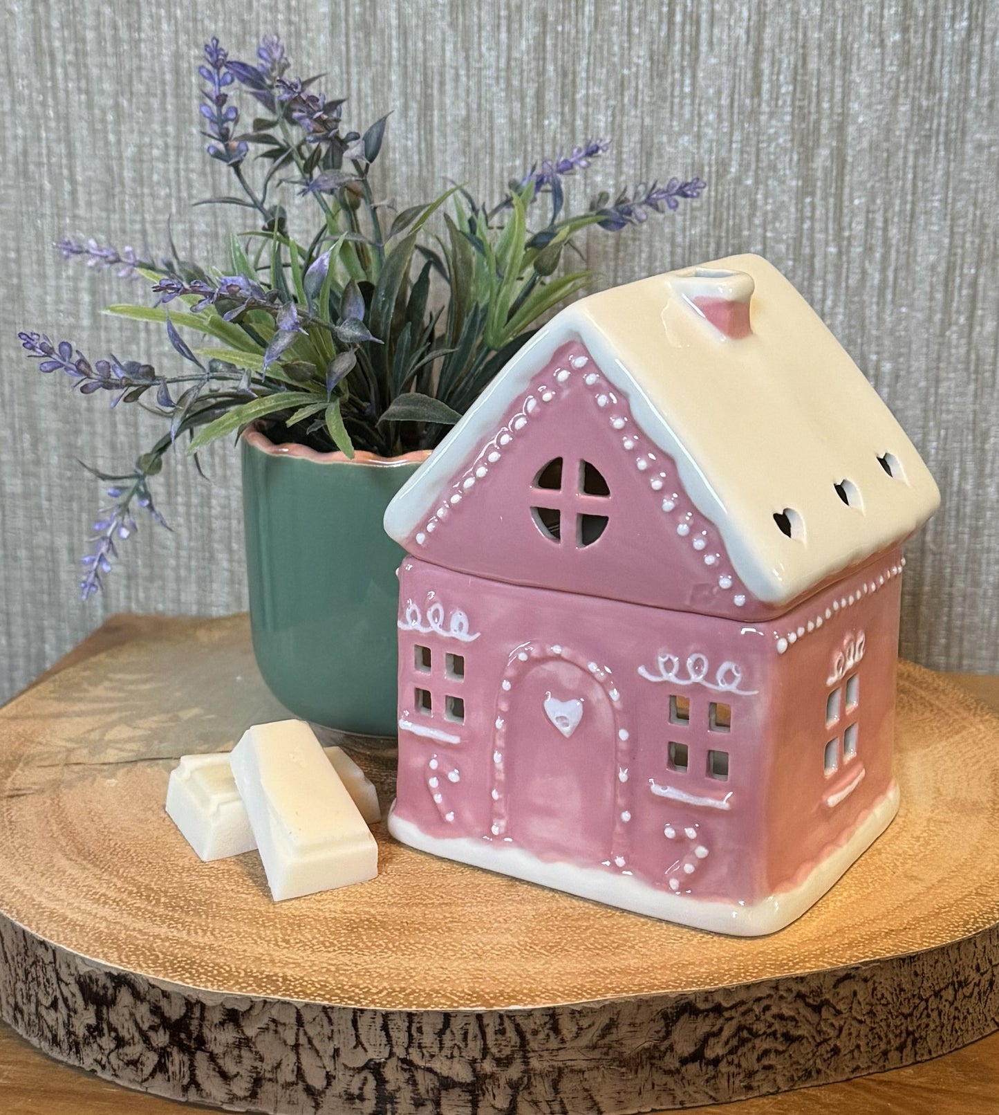 Pink Gingerbread House Wax Warmer