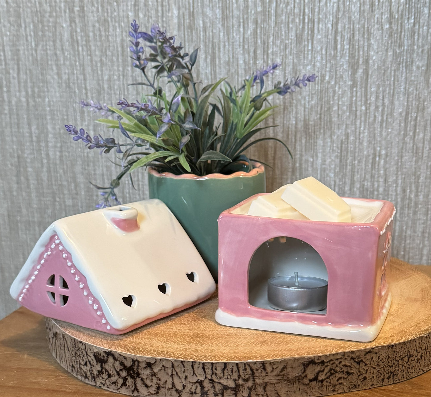 Pink Gingerbread House Wax Warmer