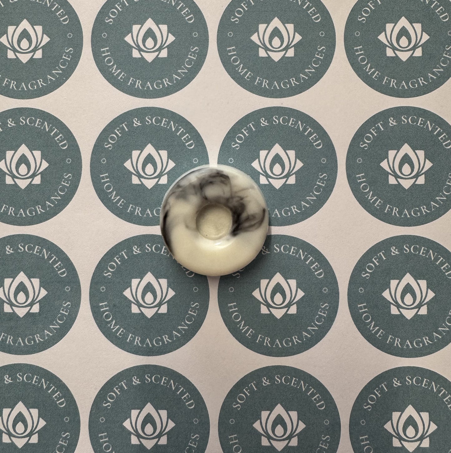 Ghostly Walk Wax Melt Sample